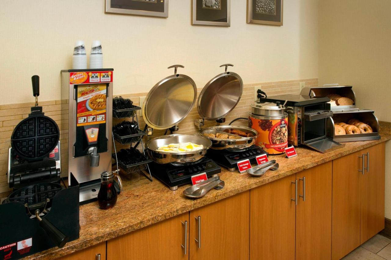 Towneplace Suites By Marriott Lexington Park Patuxent River Naval Air Station Bagian luar foto