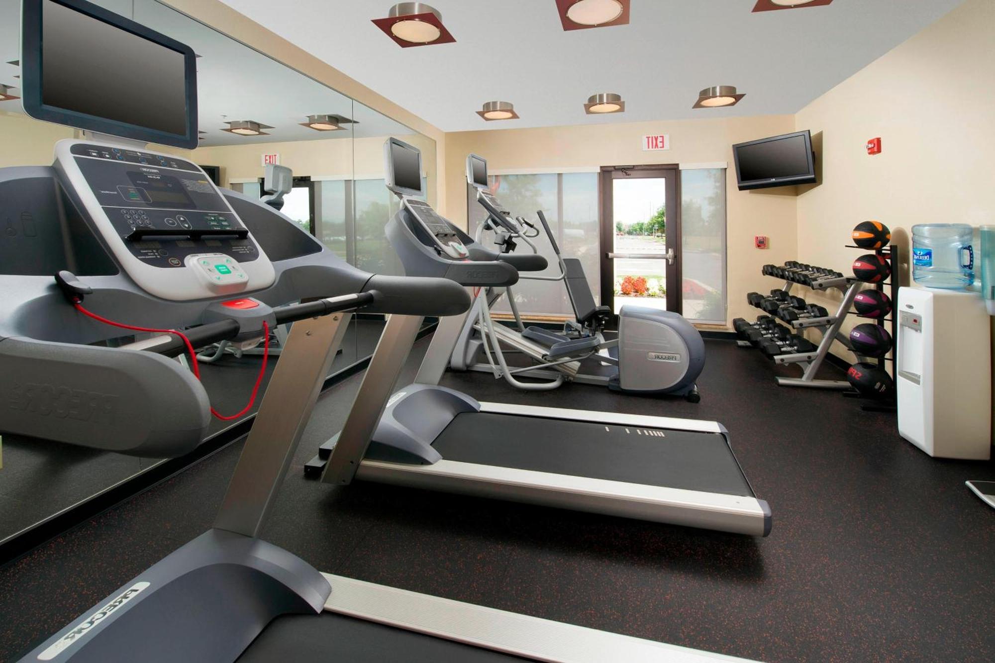 Towneplace Suites By Marriott Lexington Park Patuxent River Naval Air Station Bagian luar foto