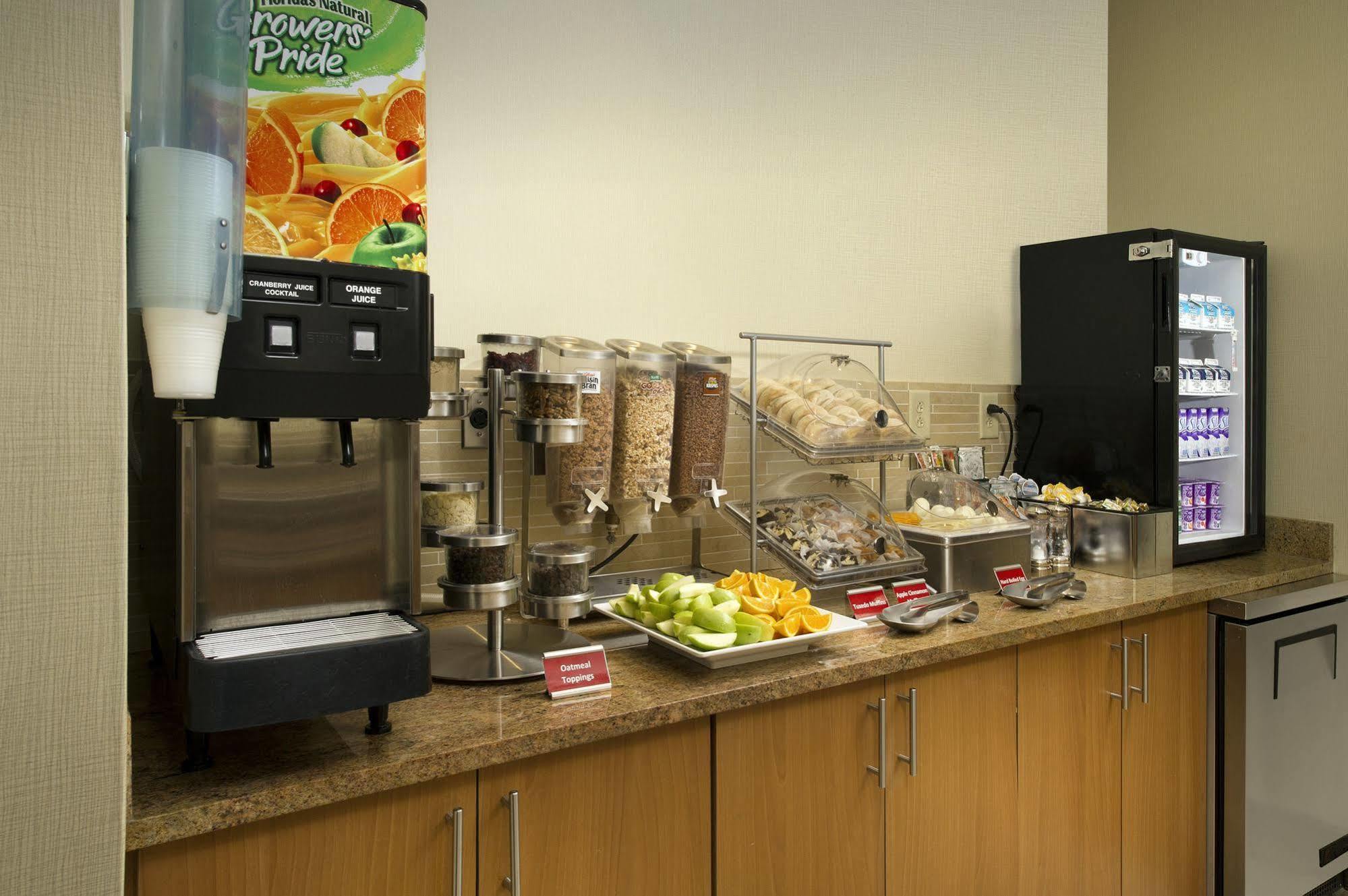 Towneplace Suites By Marriott Lexington Park Patuxent River Naval Air Station Bagian luar foto
